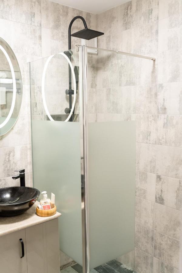 Apartament Alessia Drobeta Turnu Severin Dış mekan fotoğraf